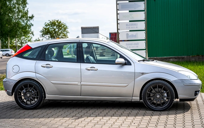 Ford Focus cena 11800 przebieg: 220000, rok produkcji 2003 z Polkowice małe 106